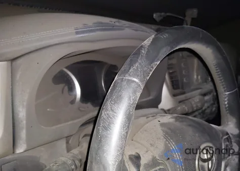 2019 Toyota Highlander Se from USA, damaged, VIN 5TDJZRFH9KS566170